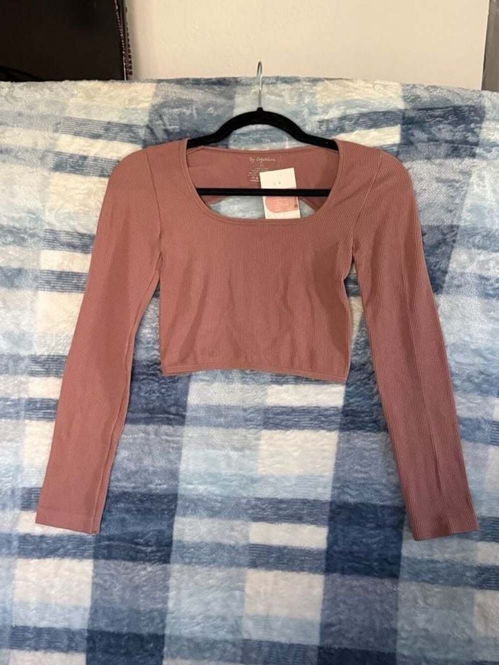 By Together Ribbed Twist Back Long Sleeve Crop Top Mauve Size M/L